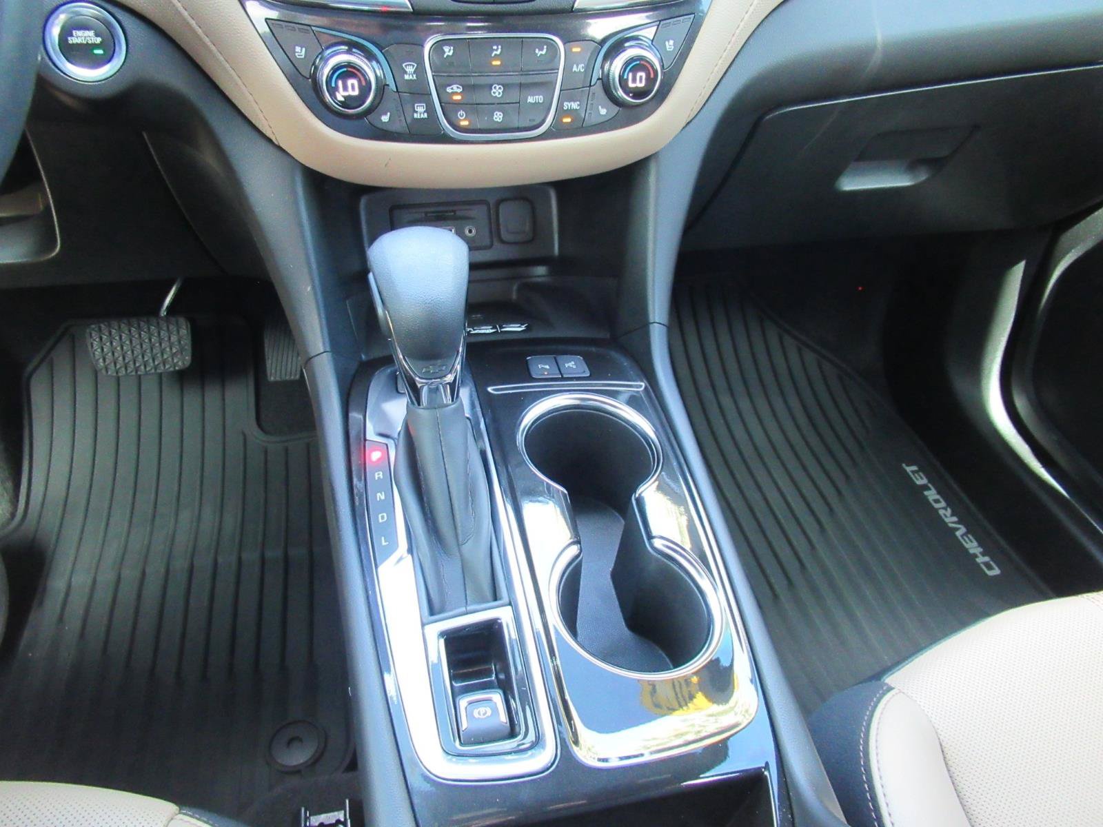 Used 2022 Chevrolet Equinox Premier AWD/4WD image 28