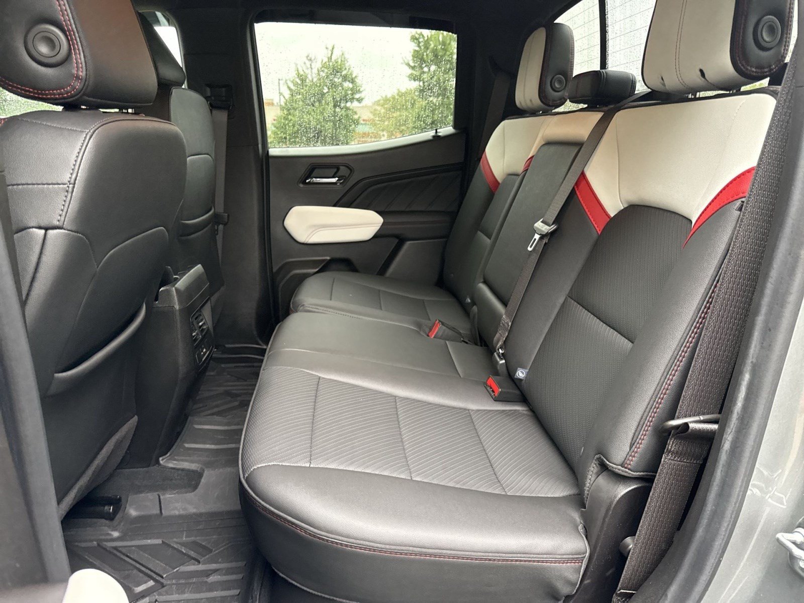 Used 2024 GMC Canyon AT4X AWD/4WD image 22
