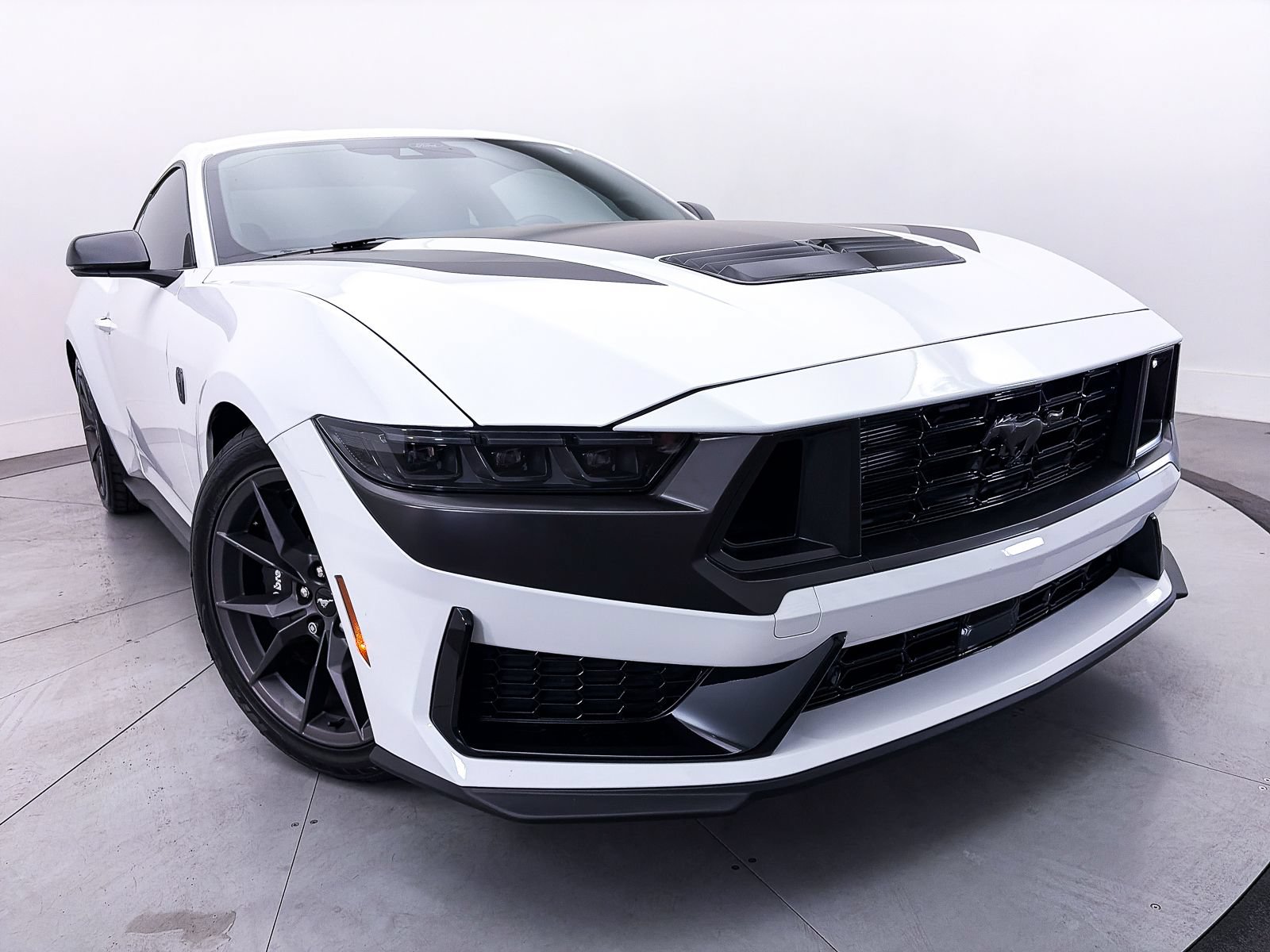 Used 2024 Ford Mustang Dark Horse RWD image 2