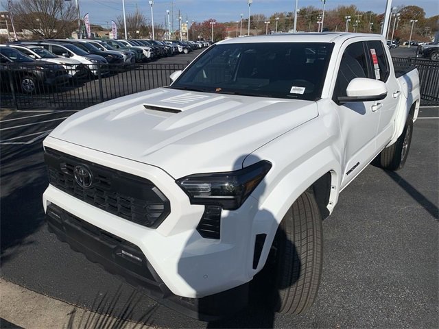 New 2025 Toyota Tacoma TRD Sport RWD image 1