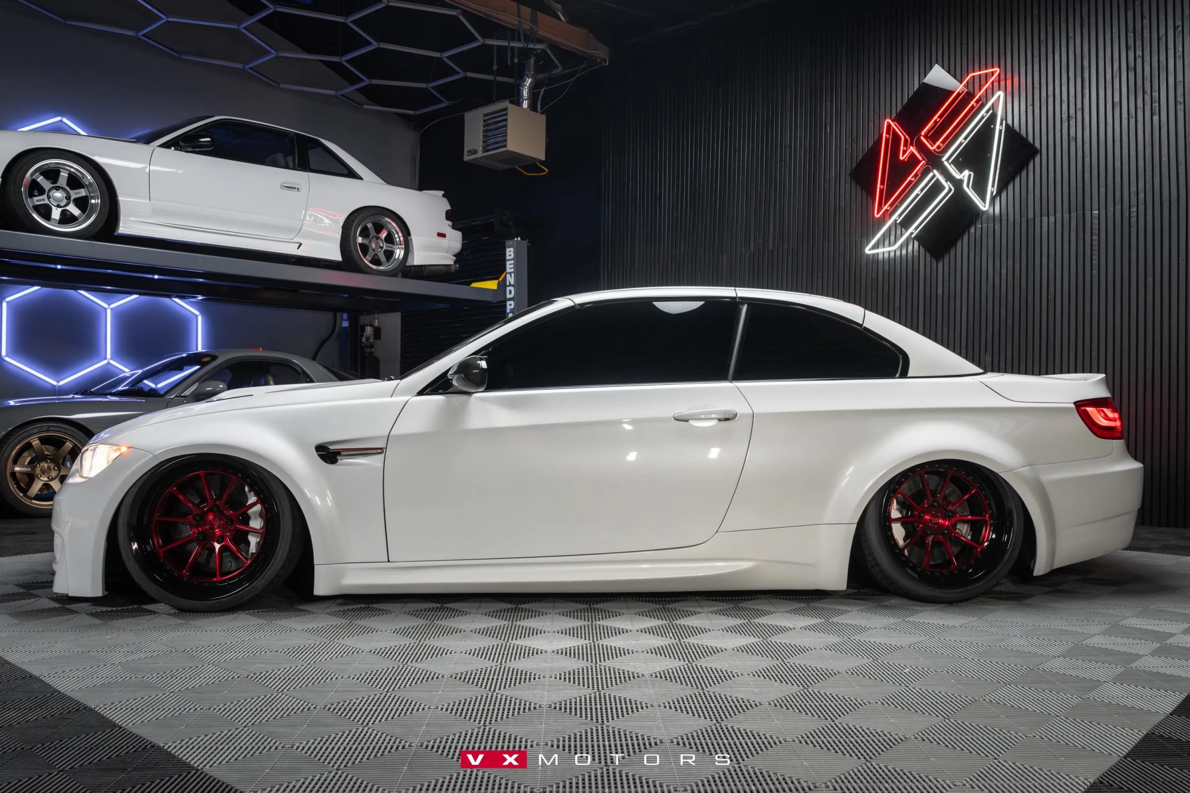 Used 2009 BMW 335i Convertible RWD image 8