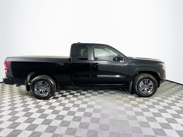 Used 2025 Nissan Frontier SV RWD image 9