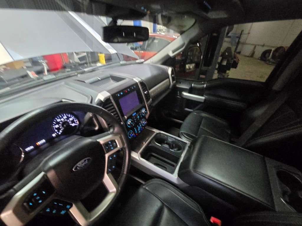 Used 2021 Ford F250 Lariat image 17