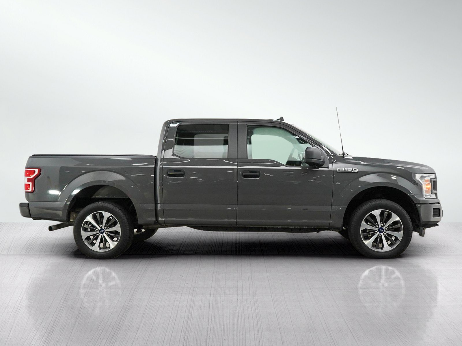 Used 2020 Ford F150 XL w/ Equipment Group 101A Mid AWD/4WD image 6