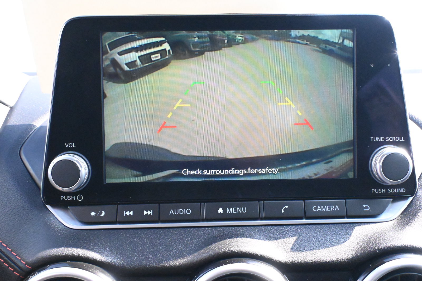 Used 2025 Nissan Sentra SR FWD image 17