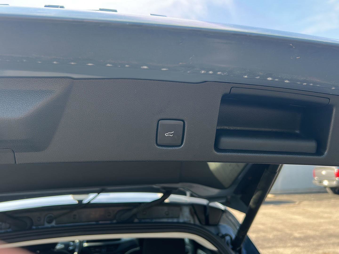 Used 2023 Ford Escape Active w/ Tech Pack #2 AWD/4WD image 17