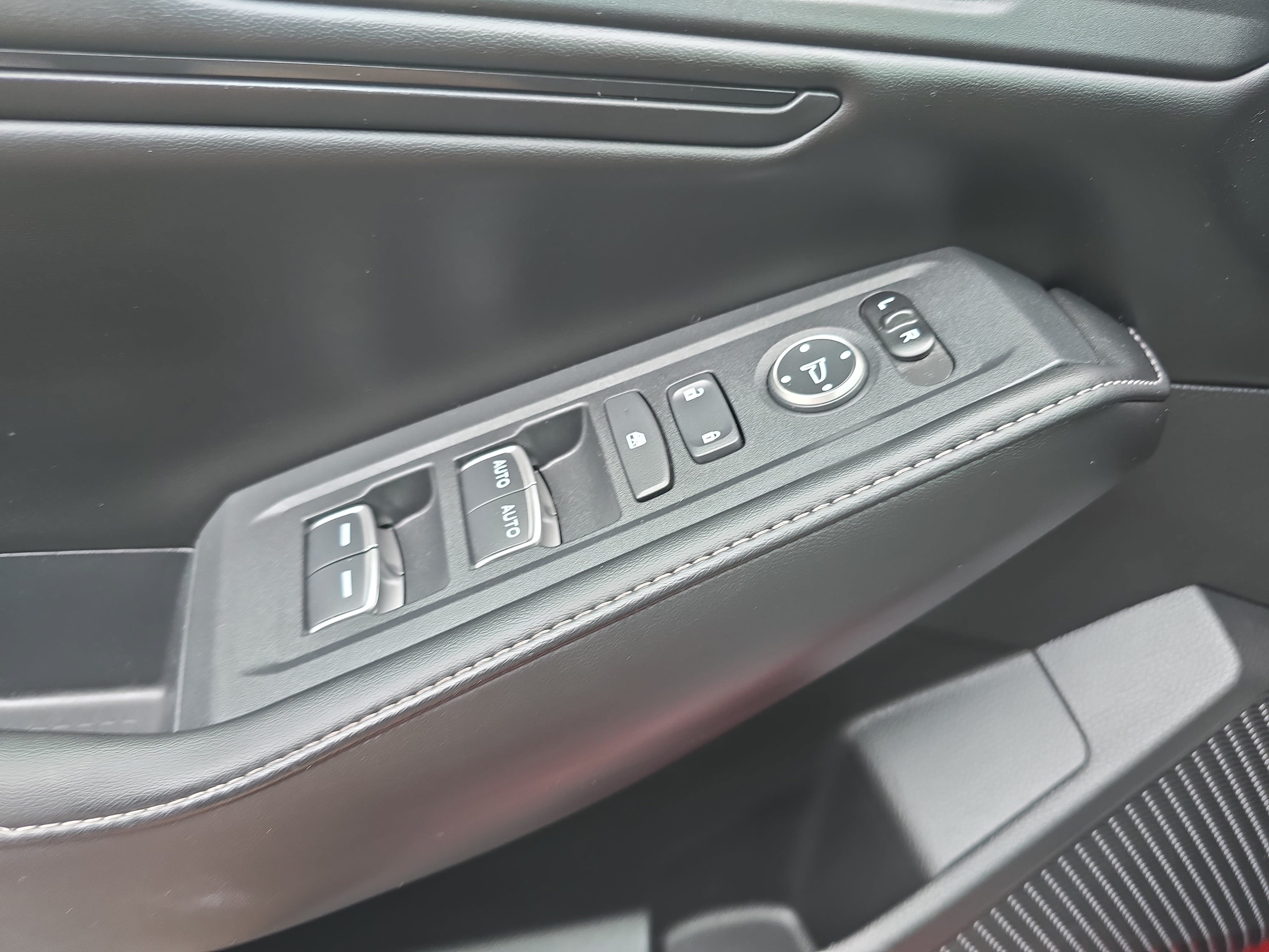Used 2024 Honda Accord Sport image 26