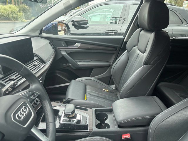 Used 2024 Audi Q5 2.0T Premium Plus w/ Premium Plus Package AWD/4WD image 4