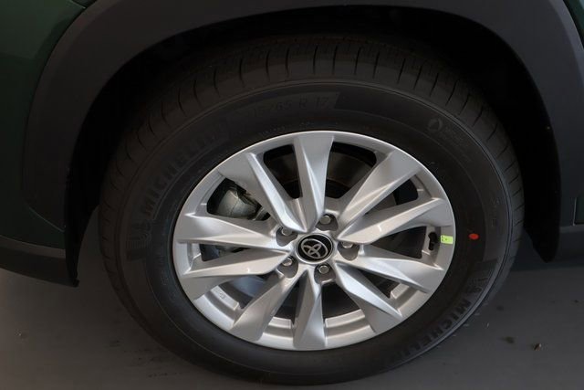 New 2026 Toyota Corolla Cross LE image 7