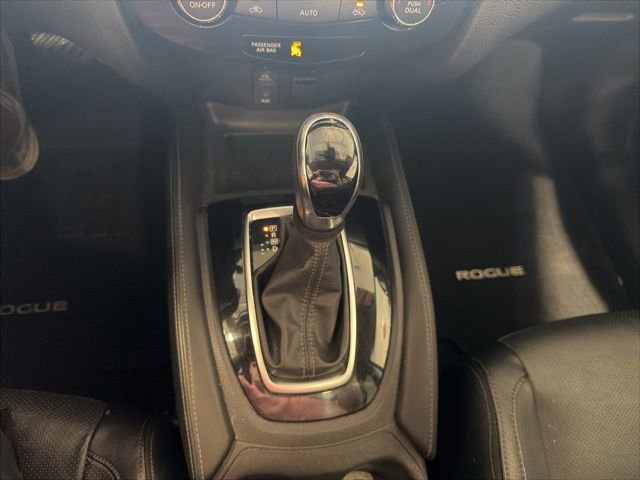 Certified 2017 Nissan Rogue SL w/ SL Premium Package AWD/4WD image 21