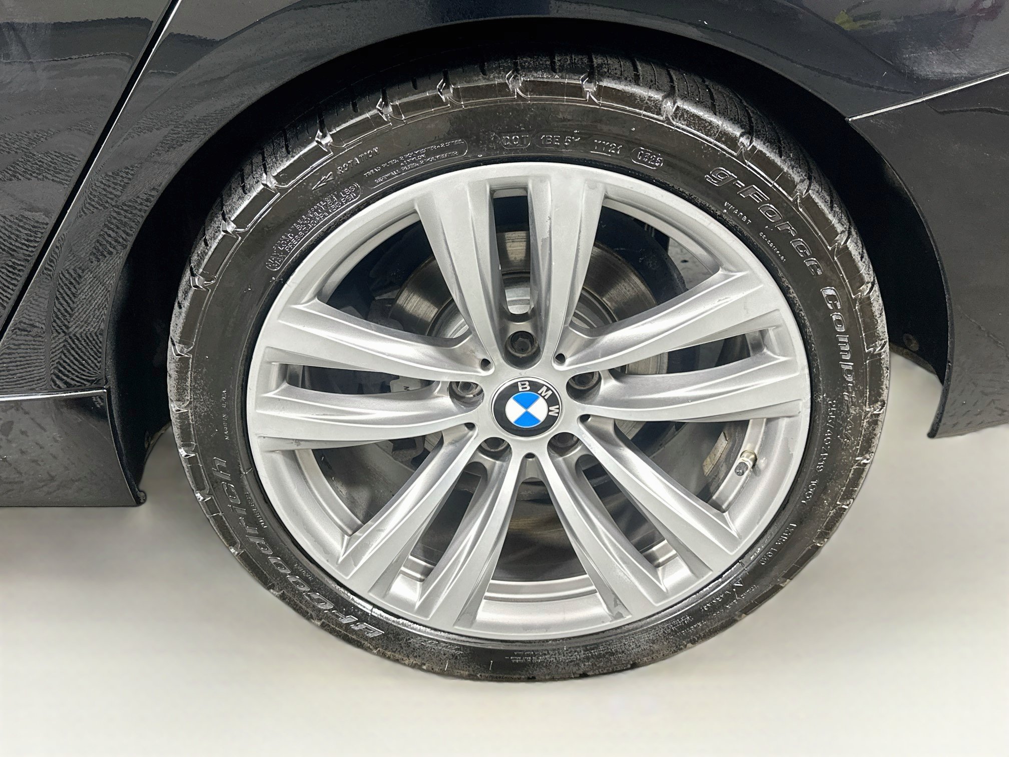 Used 2016 BMW 328i Gran Turismo xDrive AWD/4WD image 11