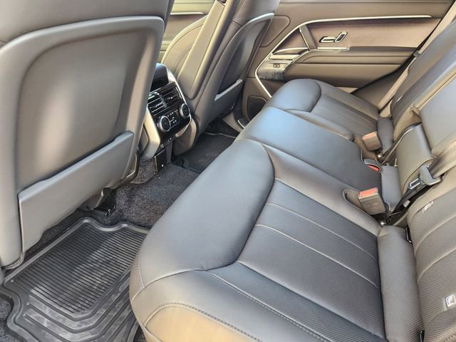 New 2026 Land Rover Range Rover SE image 19