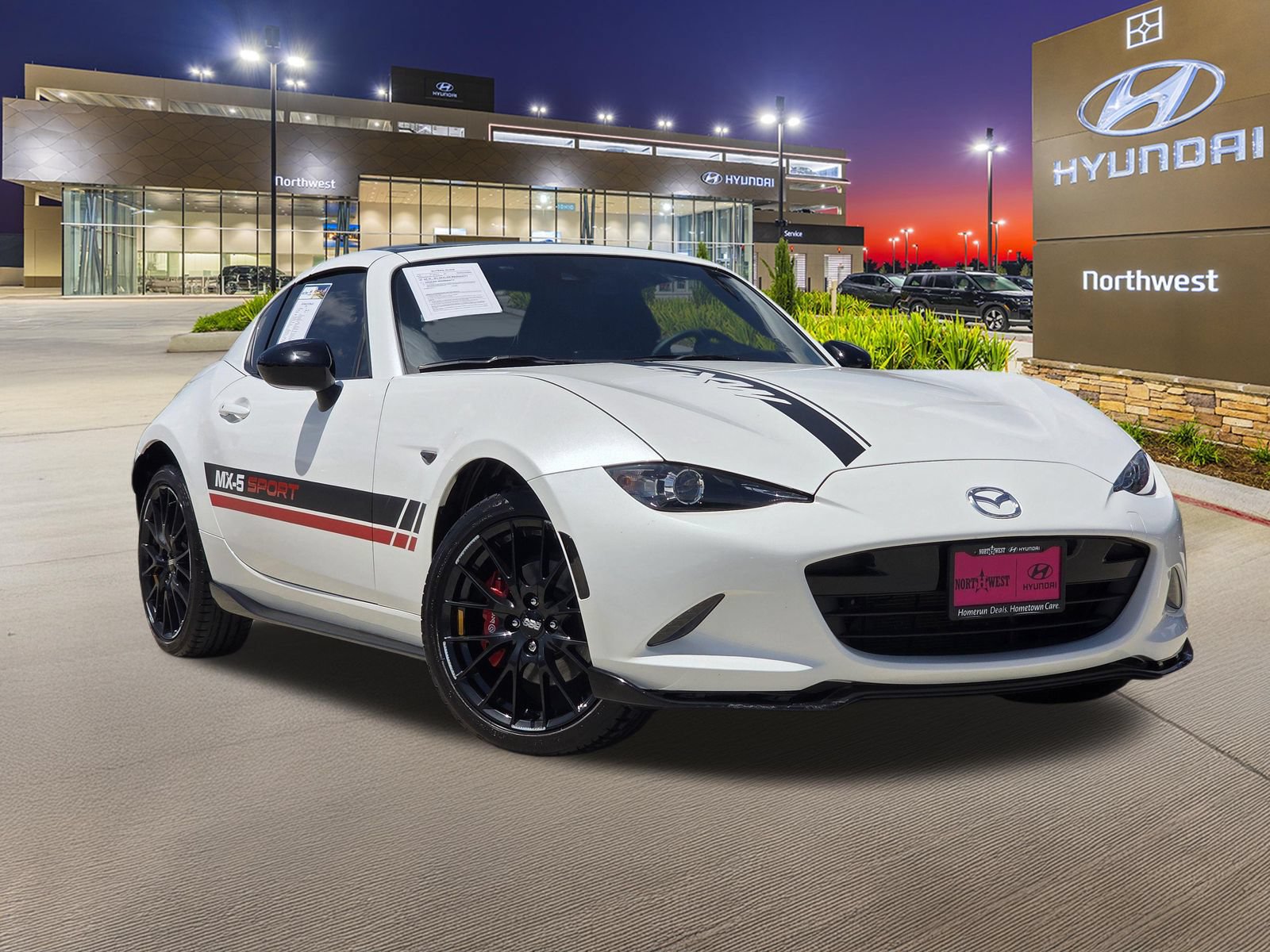 Used 2023 MAZDA MX-5 Miata Club RWD image 3