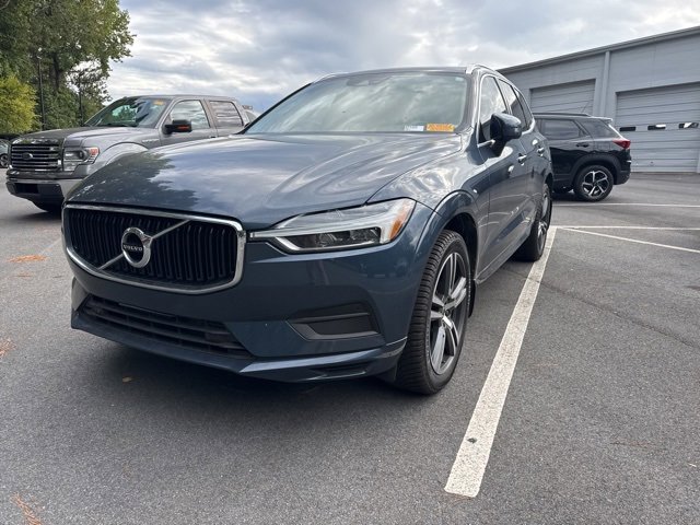 Used 2020 Volvo XC60 T5 Momentum w/ Protection Package
