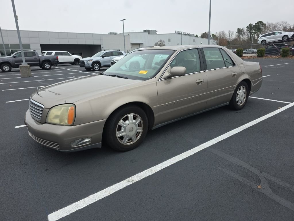 Used 2004 Cadillac De Ville image 2