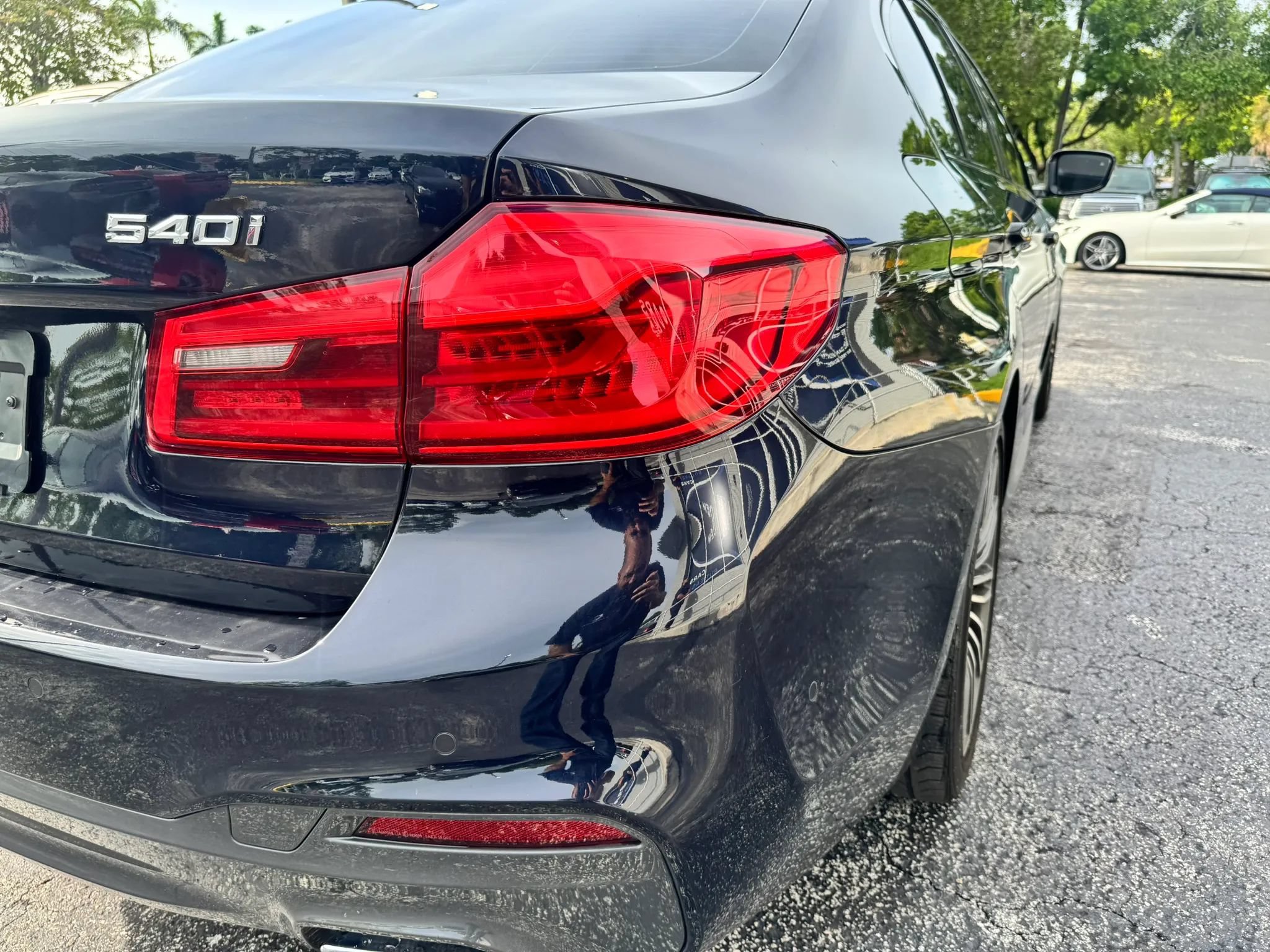 Used 2018 BMW 540i RWD image 16