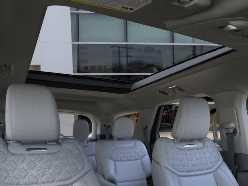 New 2026 Ford Explorer Platinum w/ LUX Leather Package AWD/4WD image 22