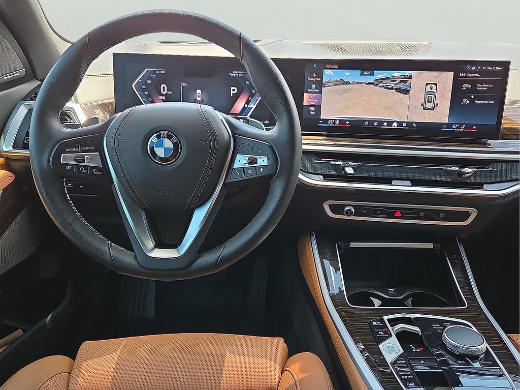 Used 2025 BMW X5 xDrive40i w/ Premium Package AWD/4WD image 12
