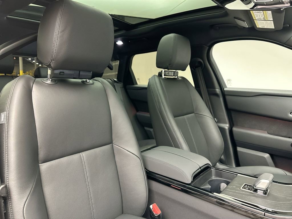 New 2026 Land Rover Range Rover Velar S image 5