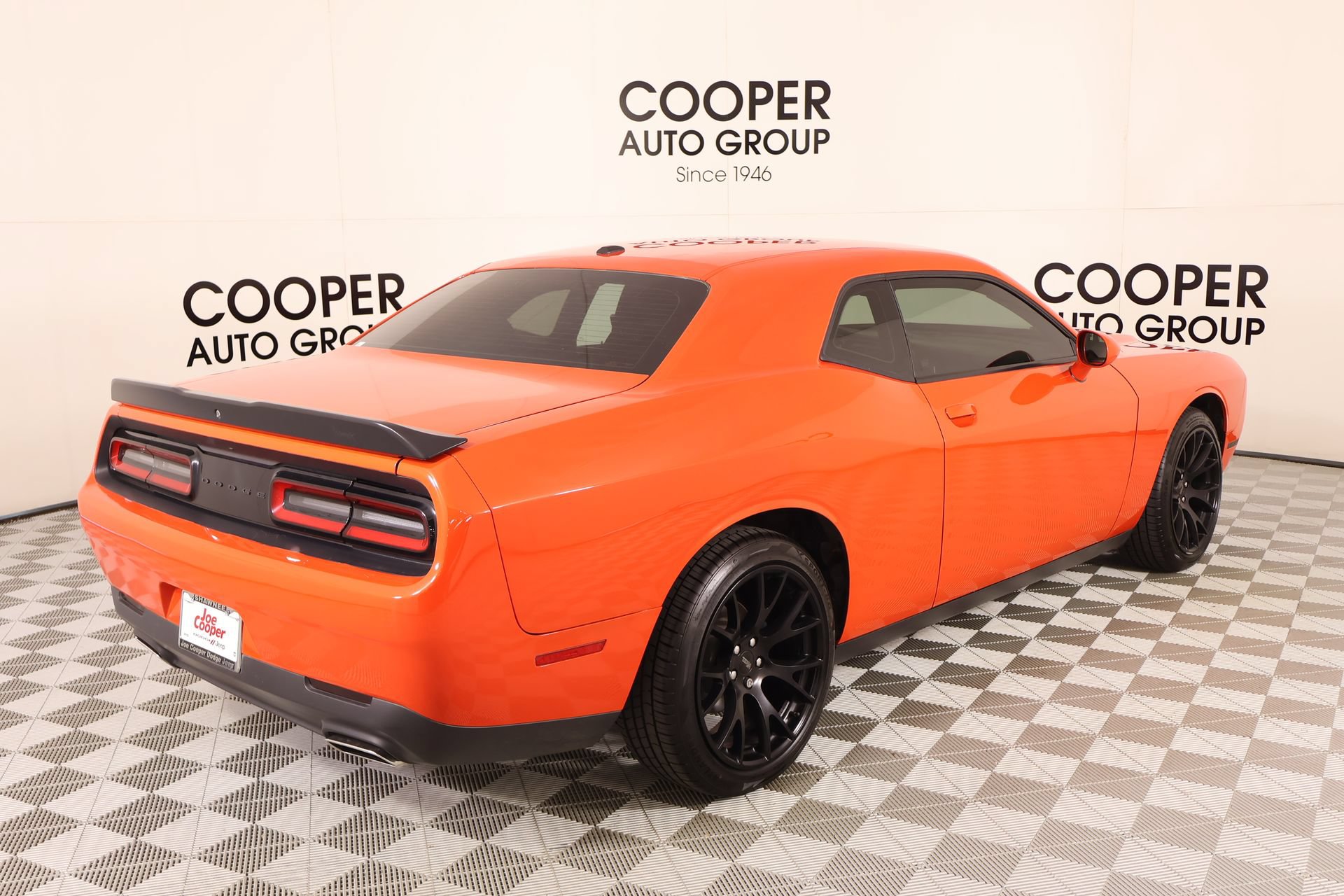 Used 2020 Dodge Challenger SXT w/ Blacktop Package RWD image 18