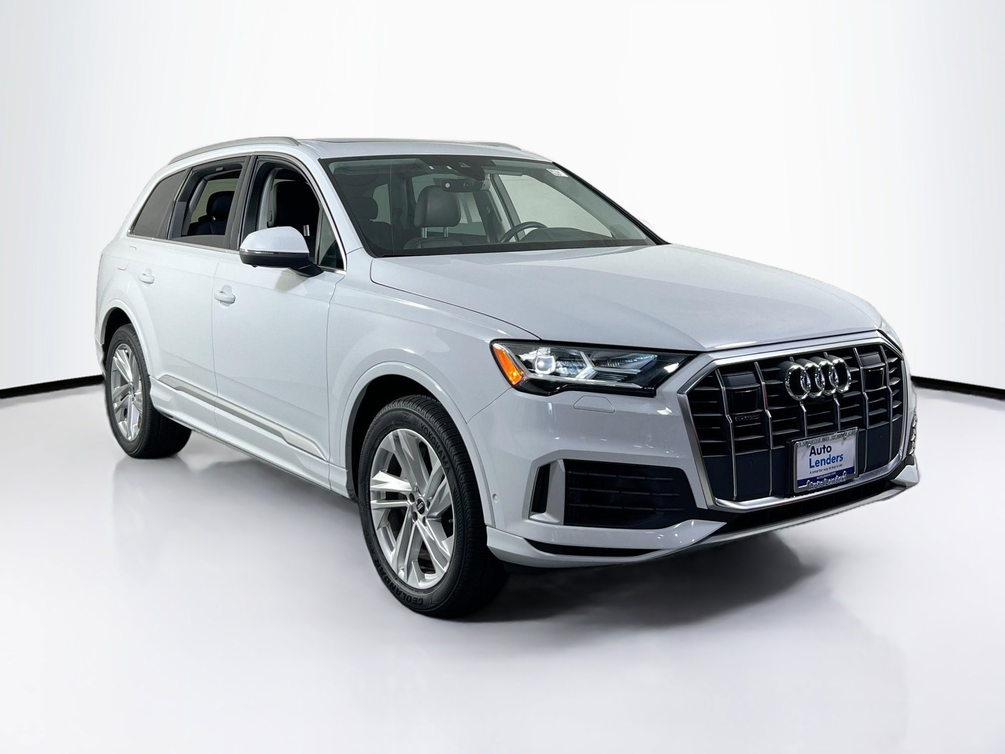 Used 2022 Audi Q7 Premium Plus w/ Premium Plus Package image 3