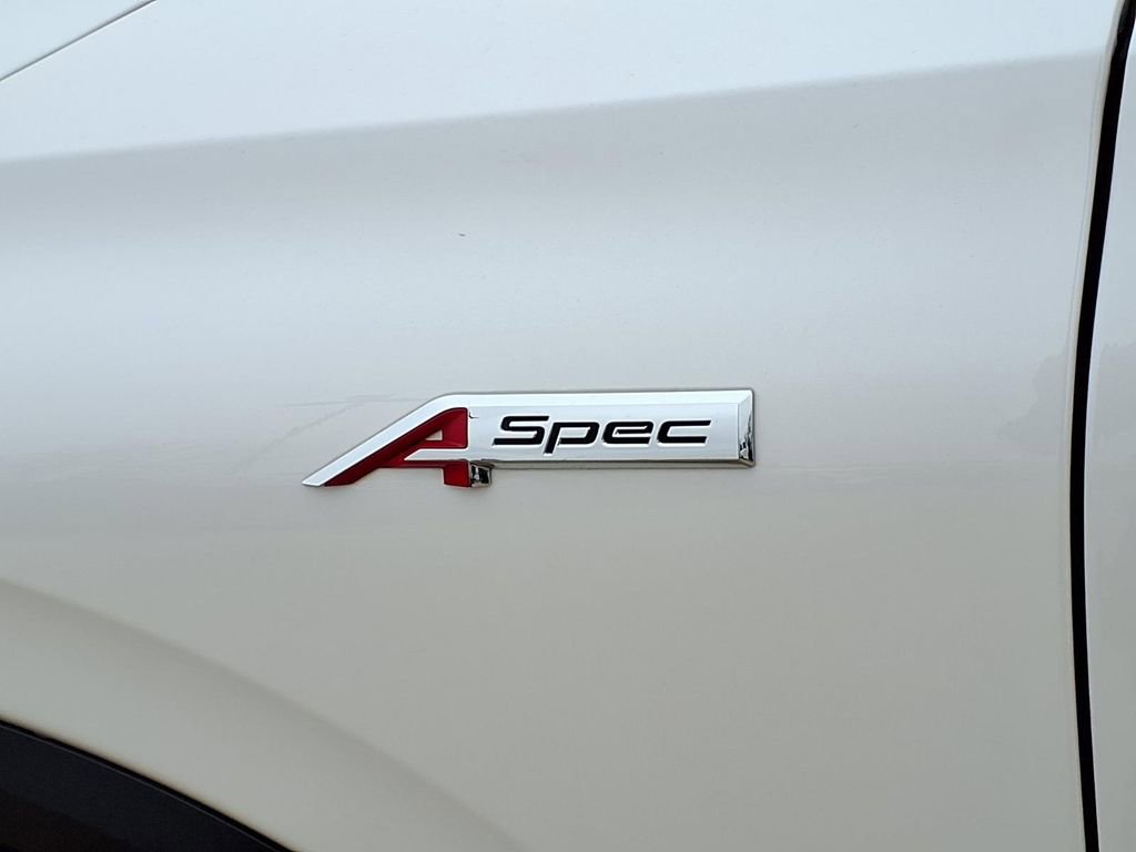 Used 2023 Acura MDX A-Spec image 7