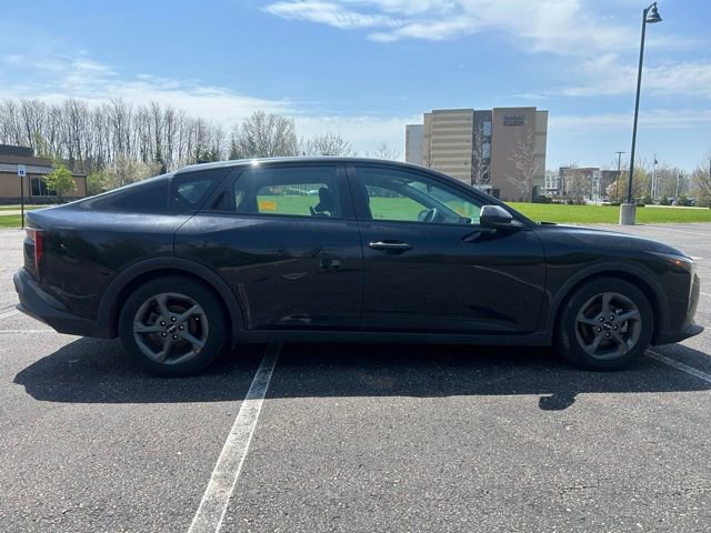 Used 2025 Kia K4 LXS FWD image 6