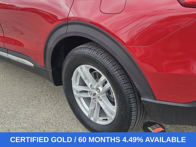 Certified 2022 Ford Explorer XLT RWD image 8