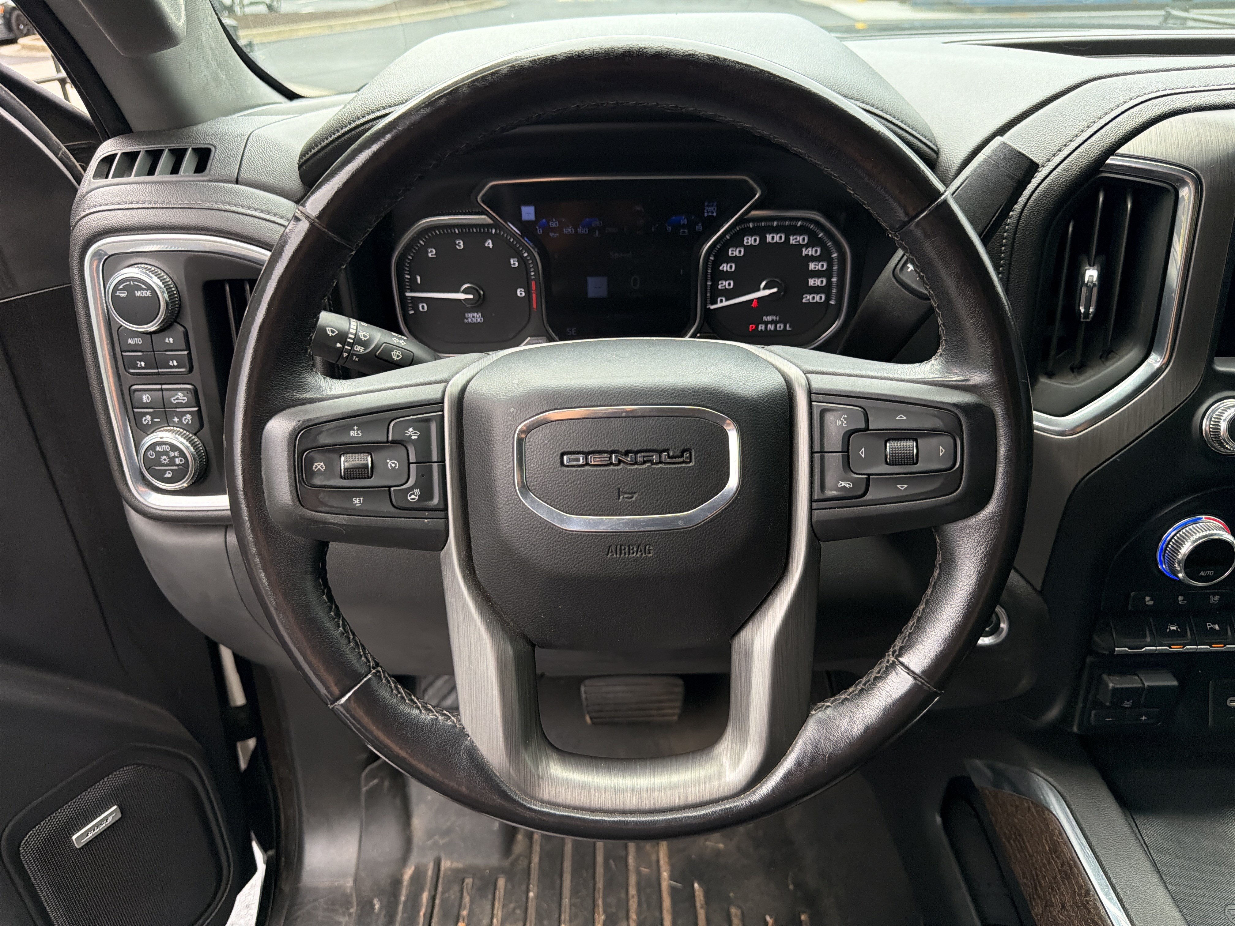 Used 2022 GMC Sierra 1500 Denali w/ Denali Reserve Package AWD/4WD image 9