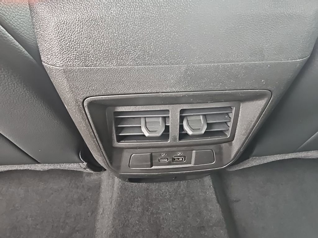 New 2026 GMC Canyon Denali image 14