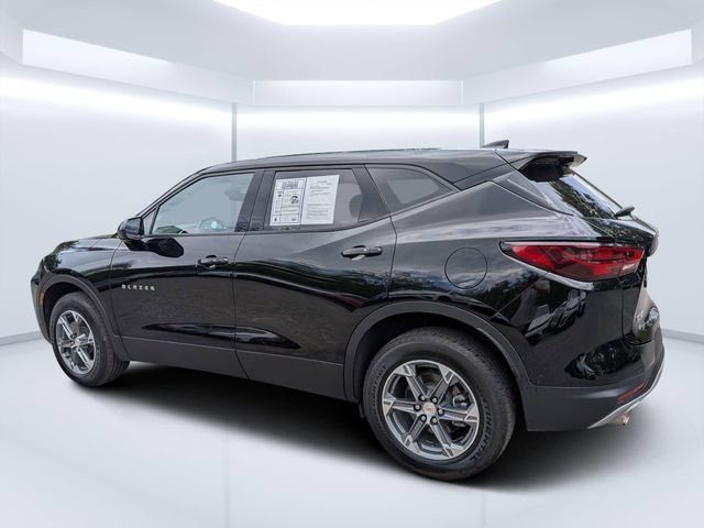 Used 2025 Chevrolet Blazer LT FWD image 5