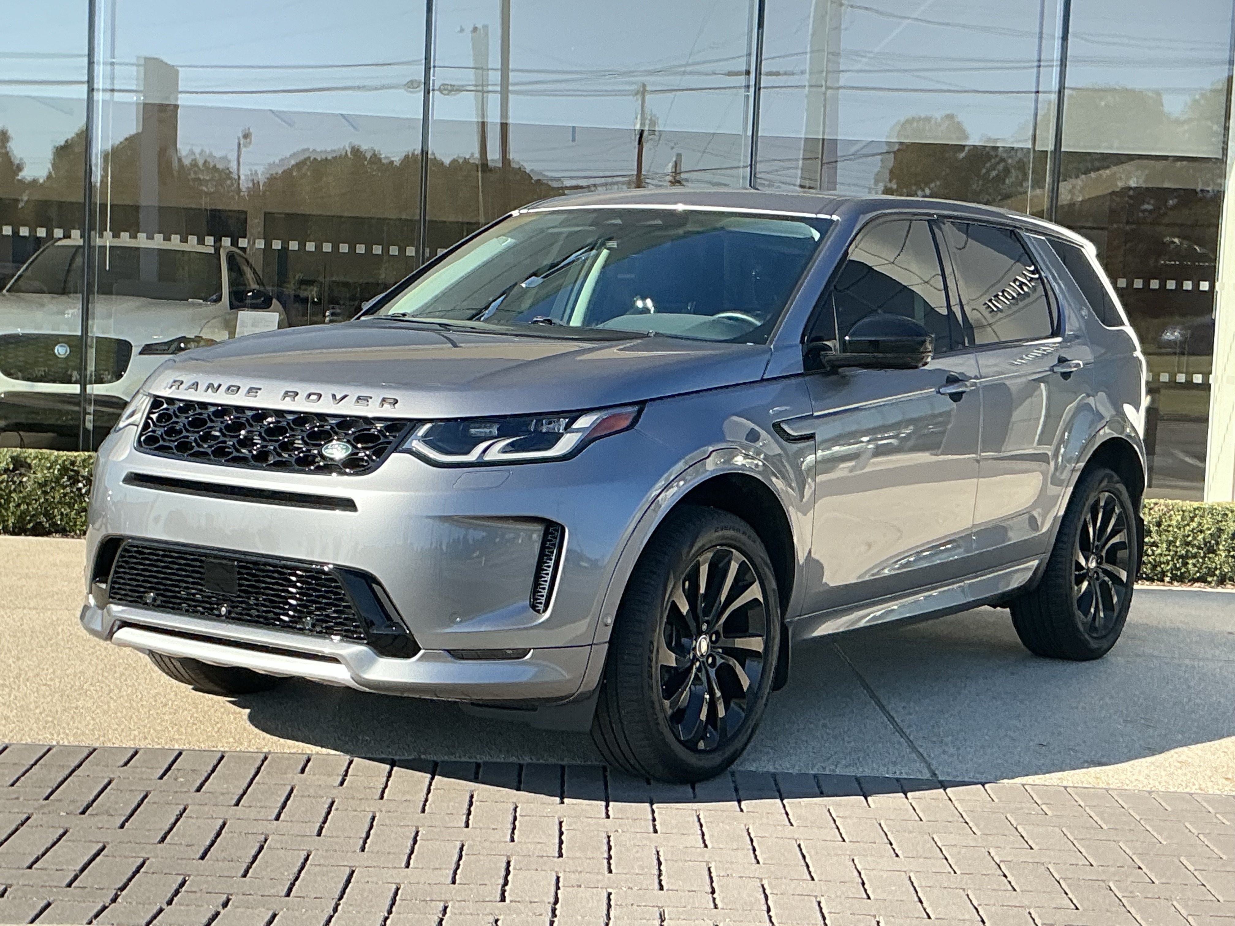 Certified 2025 Land Rover Discovery Sport S AWD/4WD image 1