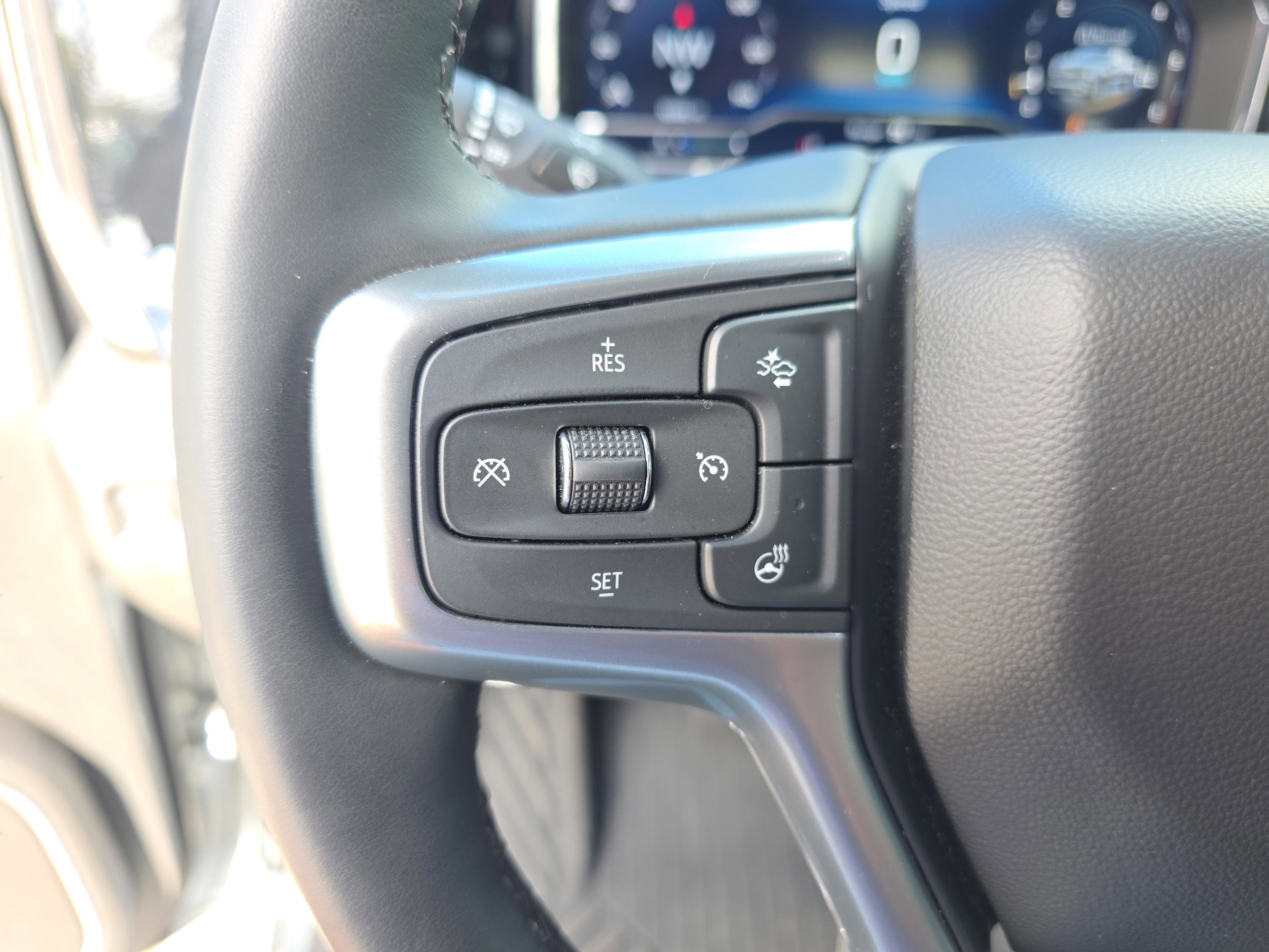 Used 2025 Chevrolet Silverado 1500 LT w/ Z71 Off-Road Package image 27