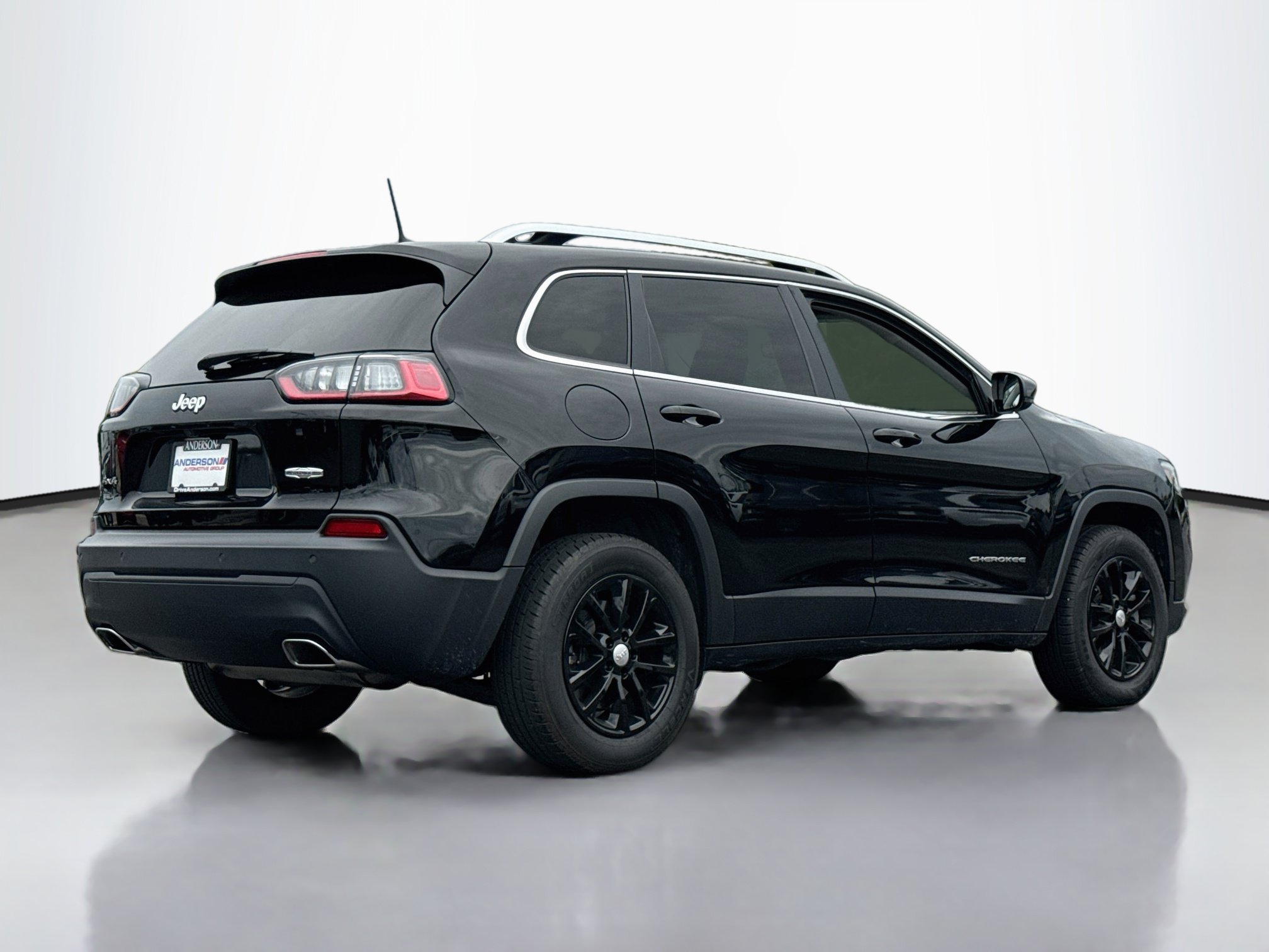 Used 2021 Jeep Cherokee Latitude Lux w/ Sun & Sound Group AWD/4WD image 7