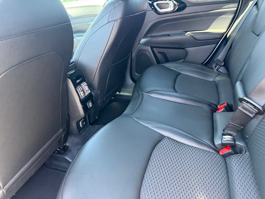 New 2026 Jeep Compass Latitude AWD/4WD image 20