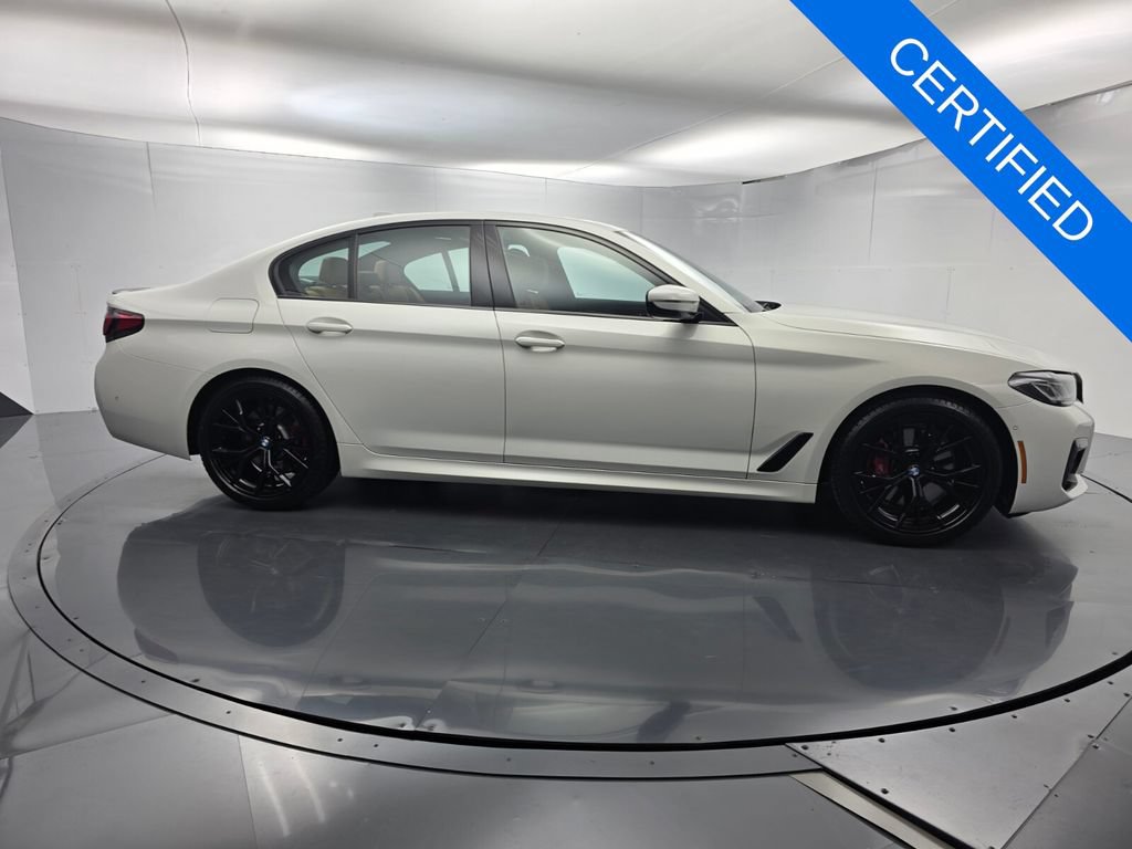 Certified 2023 BMW 530i w/ M Sport Package RWD image 3