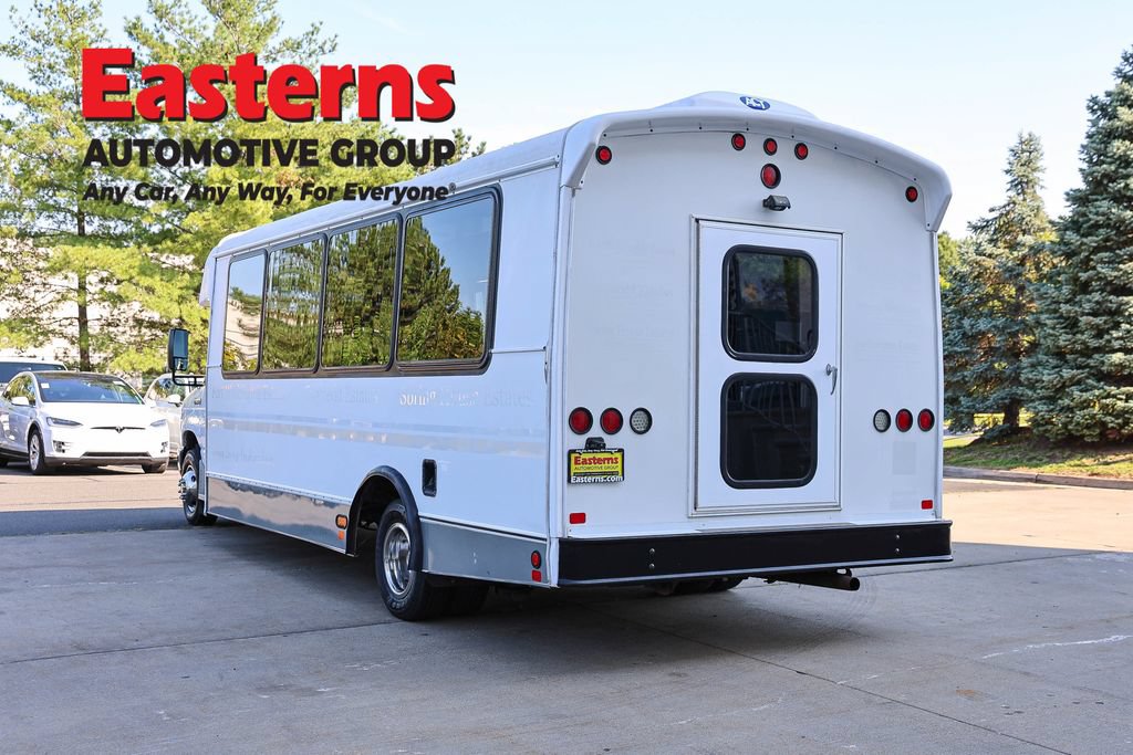 Used 2016 Ford E-450 and Econoline 450 Super Duty w/ Shuttle Bus Prep Package RWD image 38