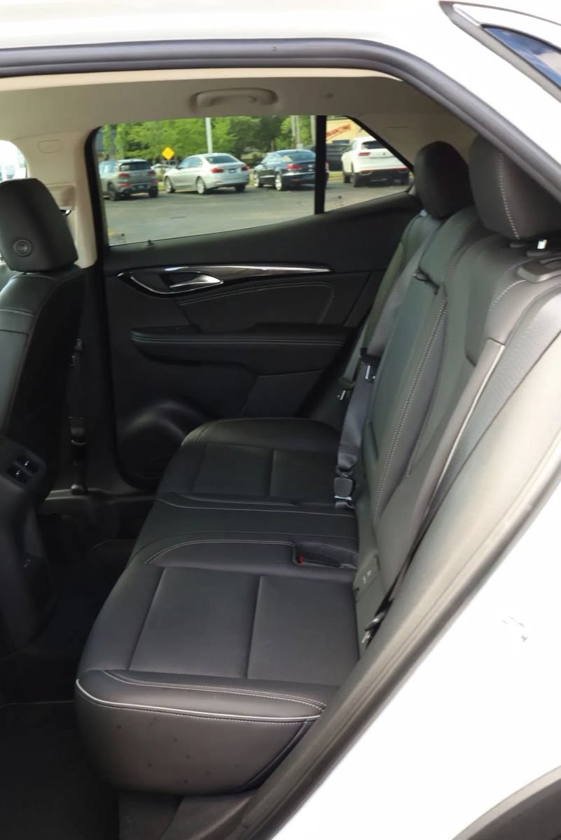Used 2023 Buick Envision Essence AWD/4WD image 33