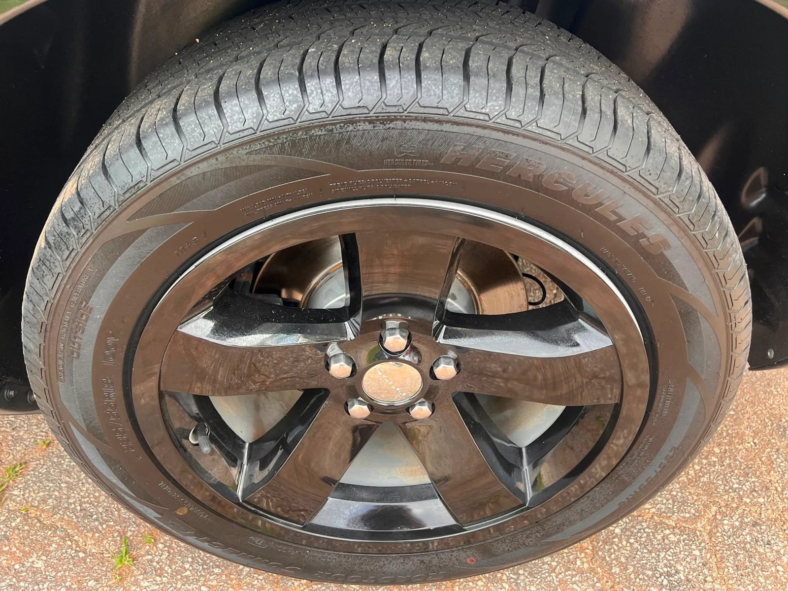 Used 2014 Dodge Challenger SXT RWD image 13