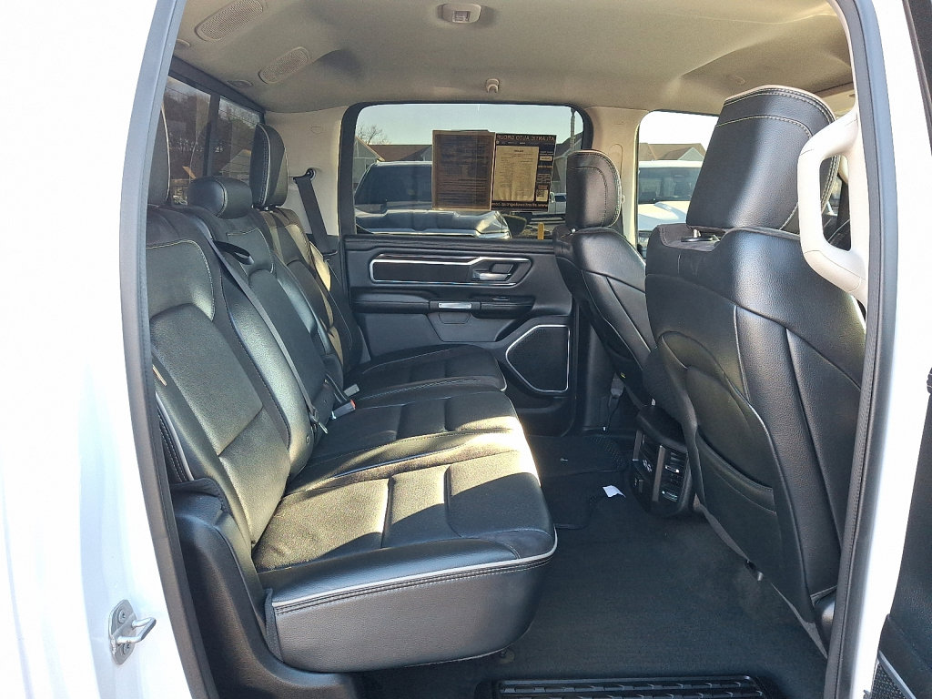 Used 2022 RAM 1500 Laramie AWD/4WD image 14