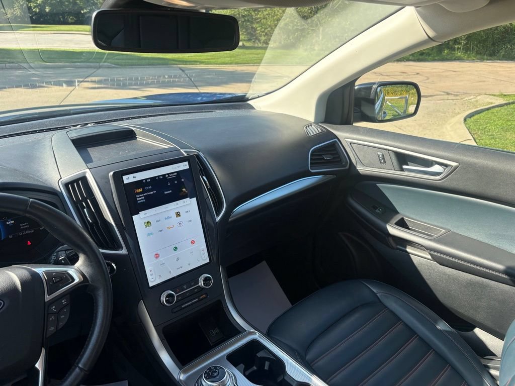 Used 2022 Ford Edge SEL w/ Sport Appearance Package AWD/4WD image 44
