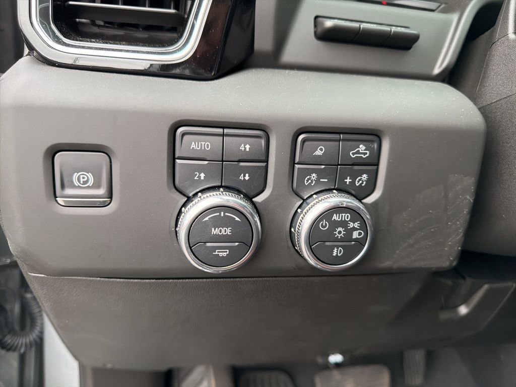 New 2025 GMC Sierra 2500 Denali Ultimate image 22
