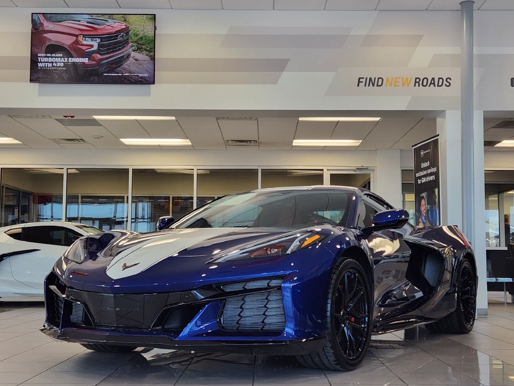 New 2027 Chevrolet Corvette Grand Sport RWD image 1