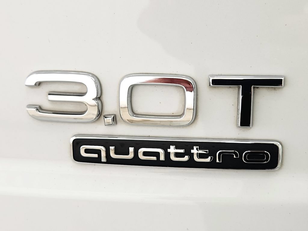 Used 2018 Audi Q7 3.0T Prestige w/ Prestige Package AWD/4WD image 40