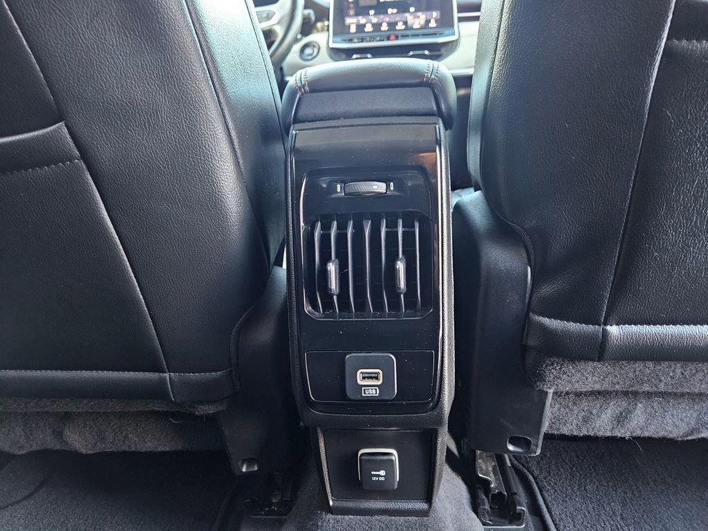 Used 2022 Jeep Compass Limited image 32