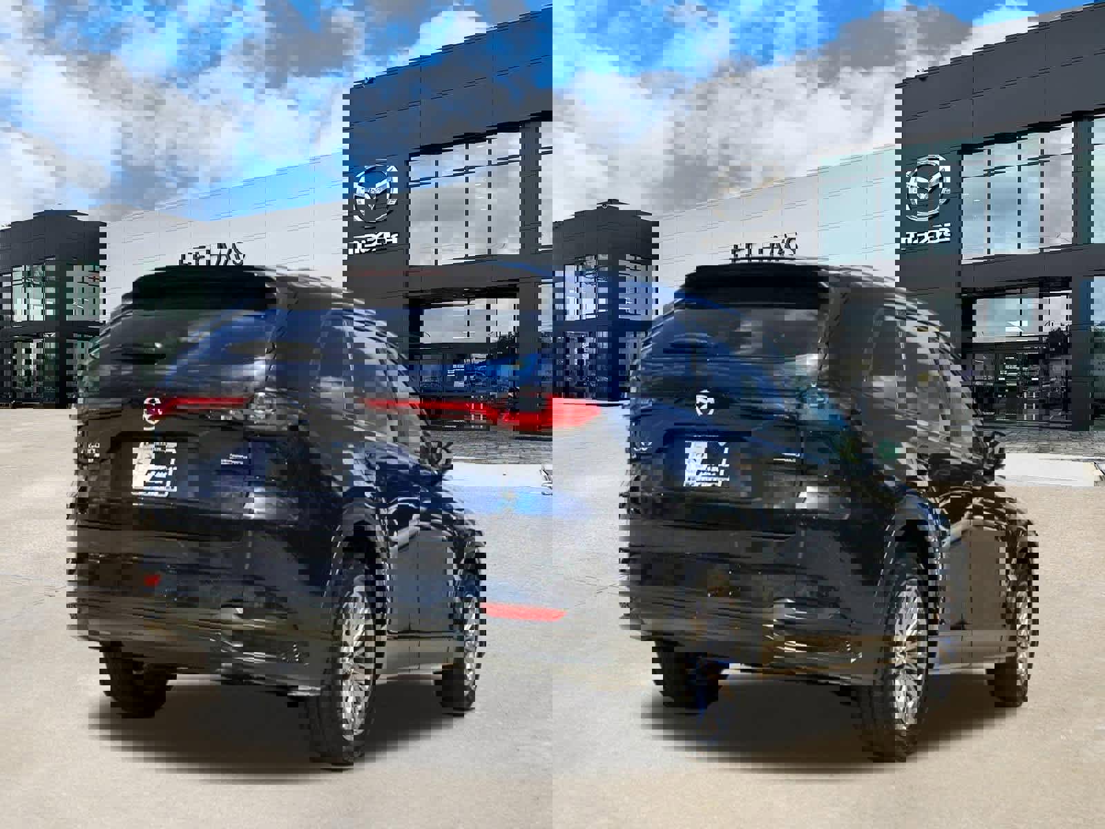 Used 2025 MAZDA CX-90 3.3 Turbo w/ Select Package image 3