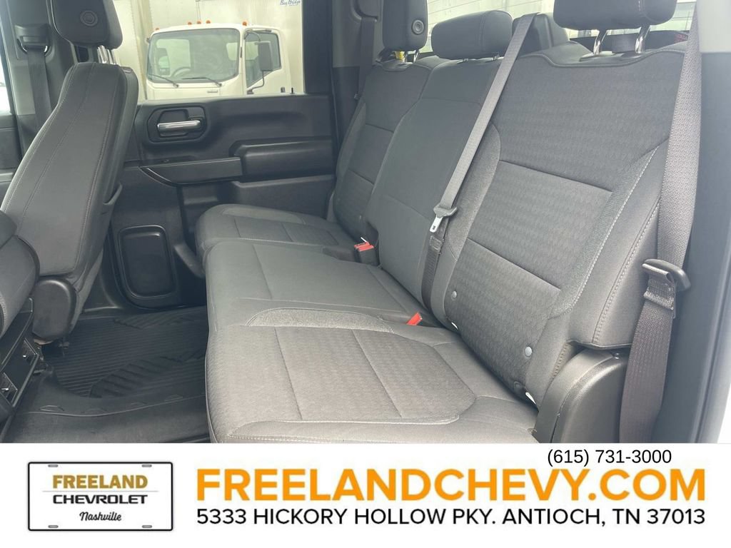 Used 2023 Chevrolet Silverado 2500 LT AWD/4WD image 18