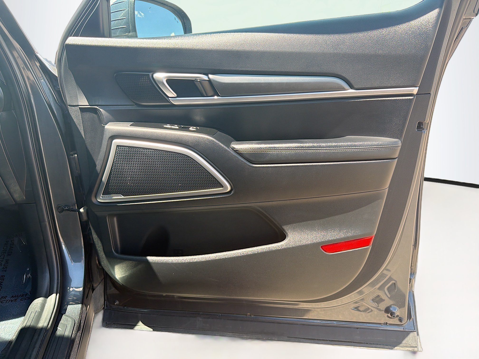 Used 2022 Kia Telluride LX AWD/4WD image 33
