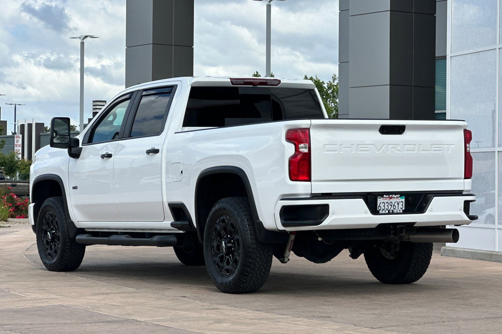 Used 2024 Chevrolet Silverado 2500 LT w/ Z71 Sport Edition AWD/4WD image 6