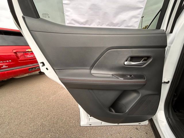 New 2025 Nissan Kicks SR w/ SR Premium Package image 33